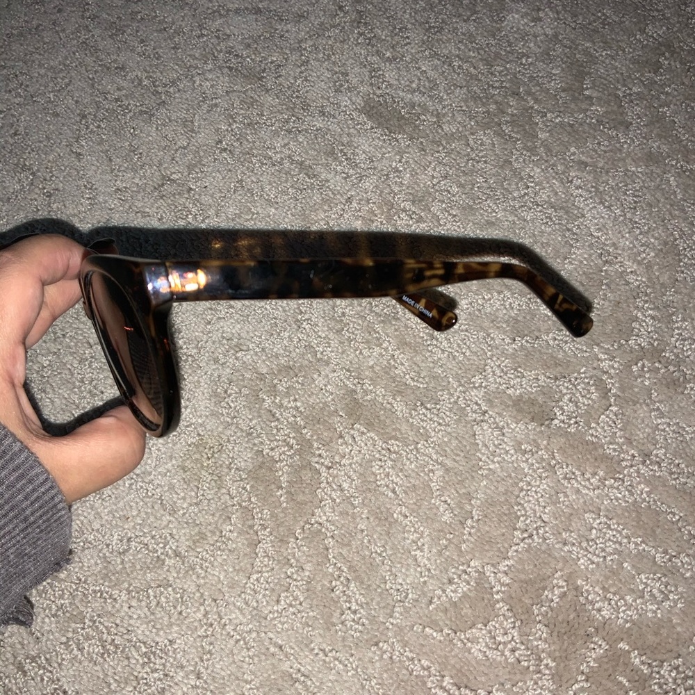 tortoise shell sunglasses - Picture 4 of 7